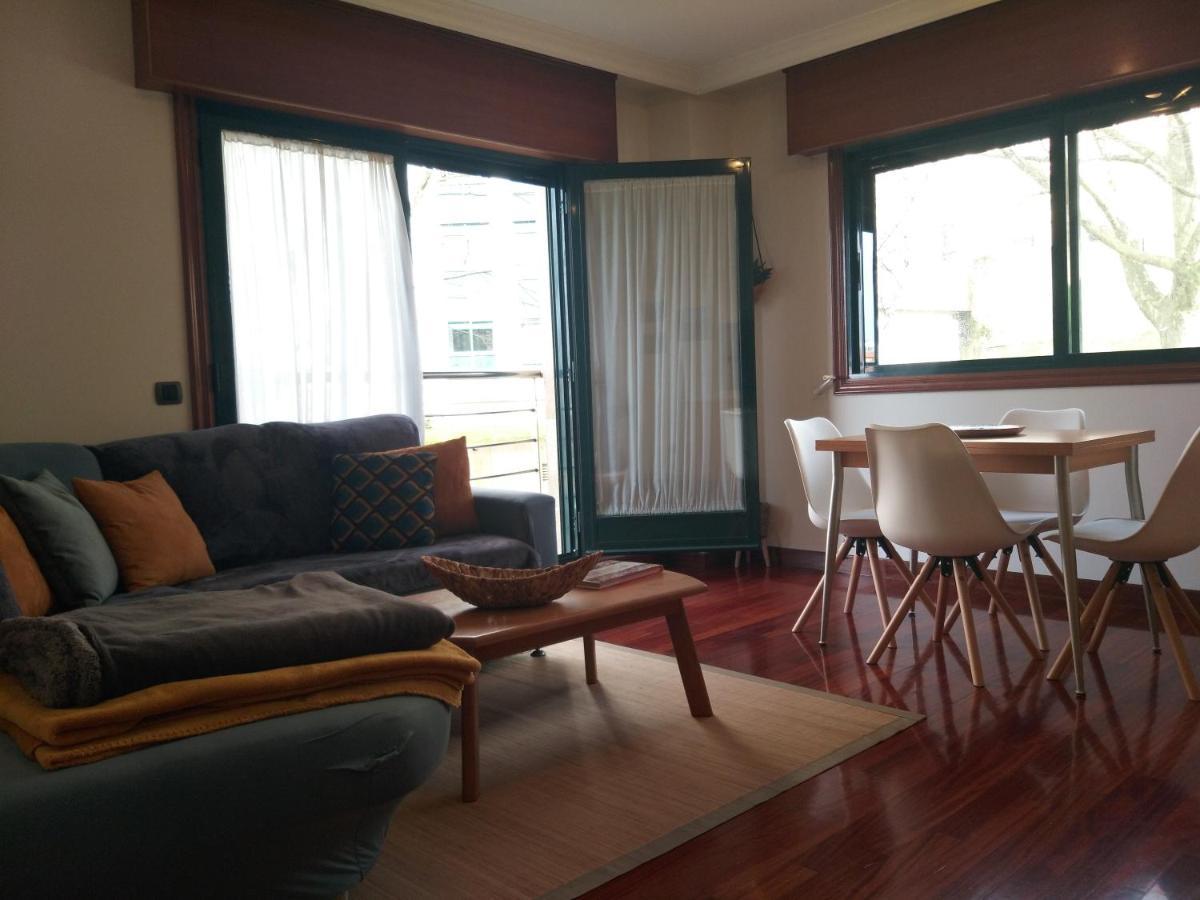 Apartamento Completo Con Parking Privado Y Wifi En San Roque Vigo Exterior foto